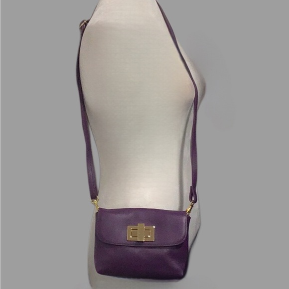 ROWALLAN of Scotland Purple Handmade Leather Mini Turn Key Crossbody Clutch - Picture 3 of 12